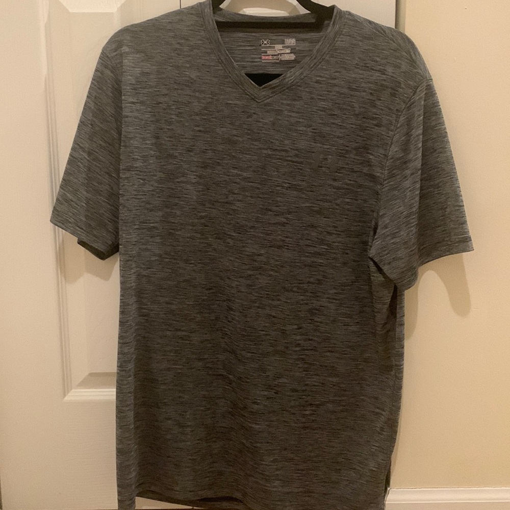Under Armour Loose Heat Gear V-Neck
